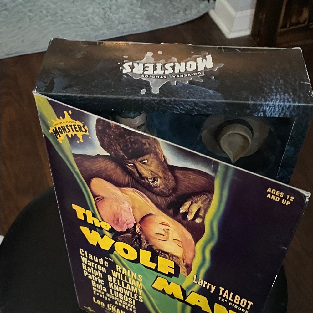 Universal The Wolfman Doll with Beige Suit - Picture 10 of 16